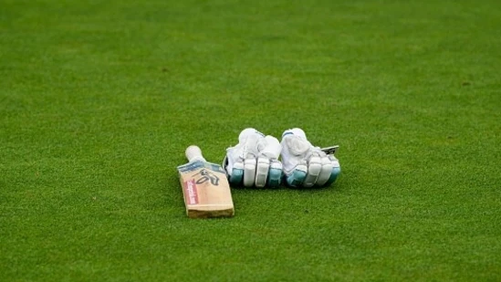 Pakistan's fast bowler Aamir Jamal ruled out with injury before test series against Bangladesh