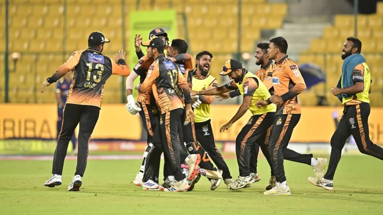 Hubli Tigers emerge victorious in a nail-biting encounter after three Super Overs in Maharaja T20