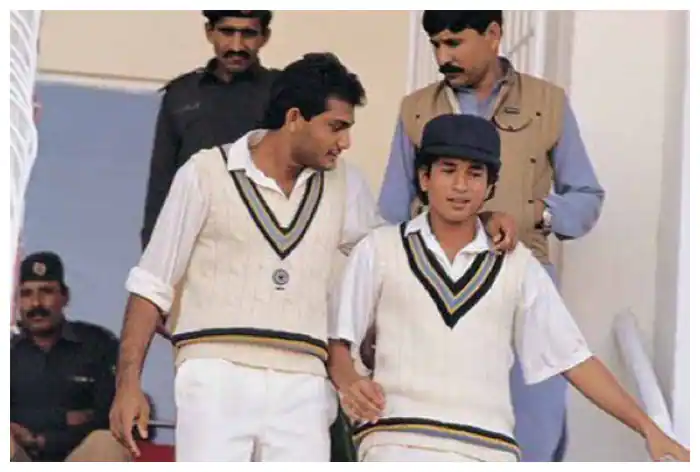 Sachin Tendulkar's Unexpected Appearance in a Pakistan Jersey Before His Debut