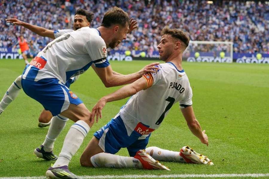 Espanyol coach Gimenez thrilled with hat-trick hero Puado's spectacular performance