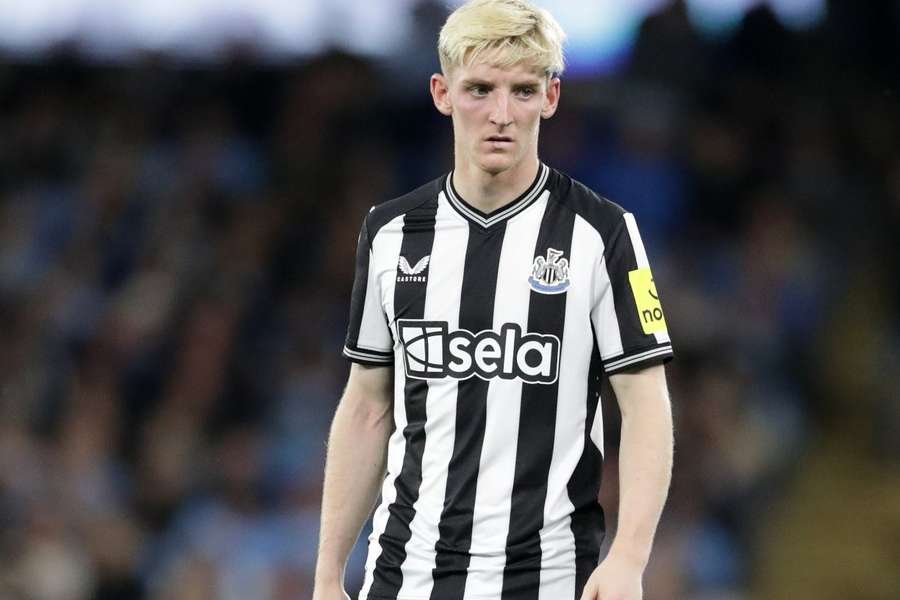 Newcastle keen to start negotiations on a new deal with GordonPaul Vegas