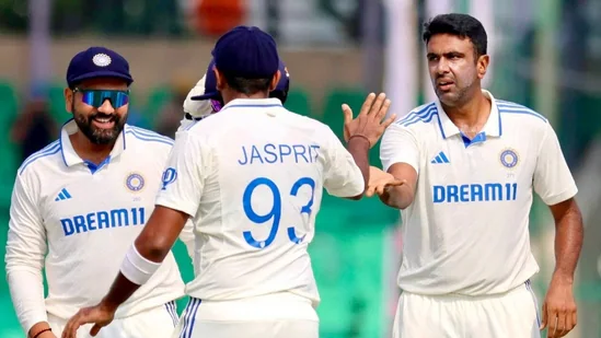 Ex-Pakistan Captain Praises Indian Cricketers Rohit and Ashwin, Calls Them Unbeatable