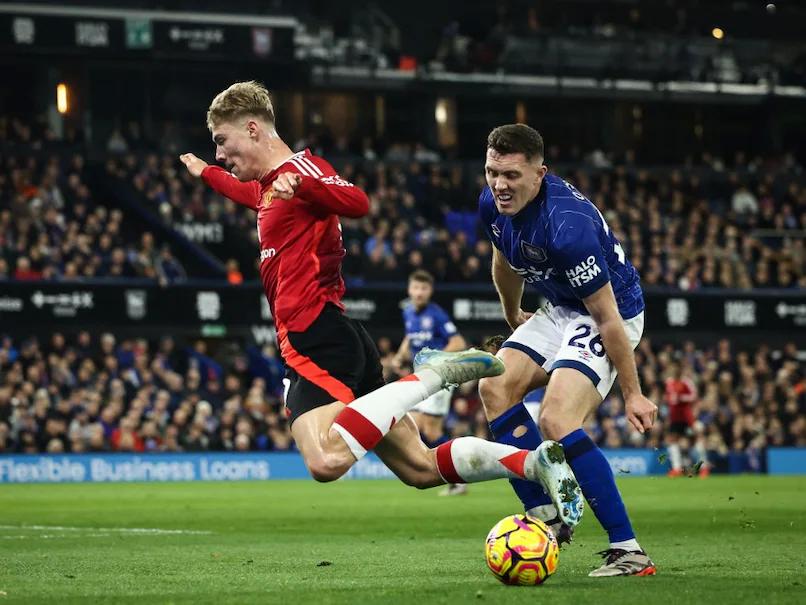 Manchester United fights to a draw against Ipswich in Ruben Amorim's managerial debut