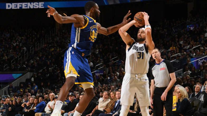 Mavericks and Warriors Smash NBA Record with Jaw-Dropping 48 Combined 3-Pointers in a Single Game